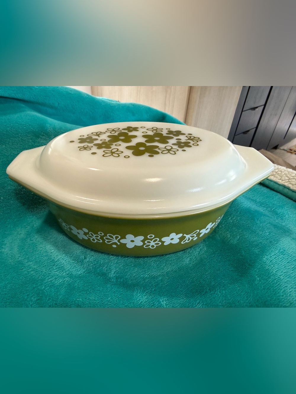 Pyrex Olive Green Crazy Daisy Covered Casserole Dish